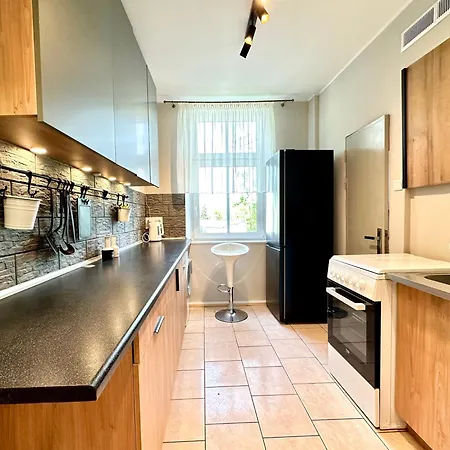 Apartman Niepodleglosci 683 & Parking *